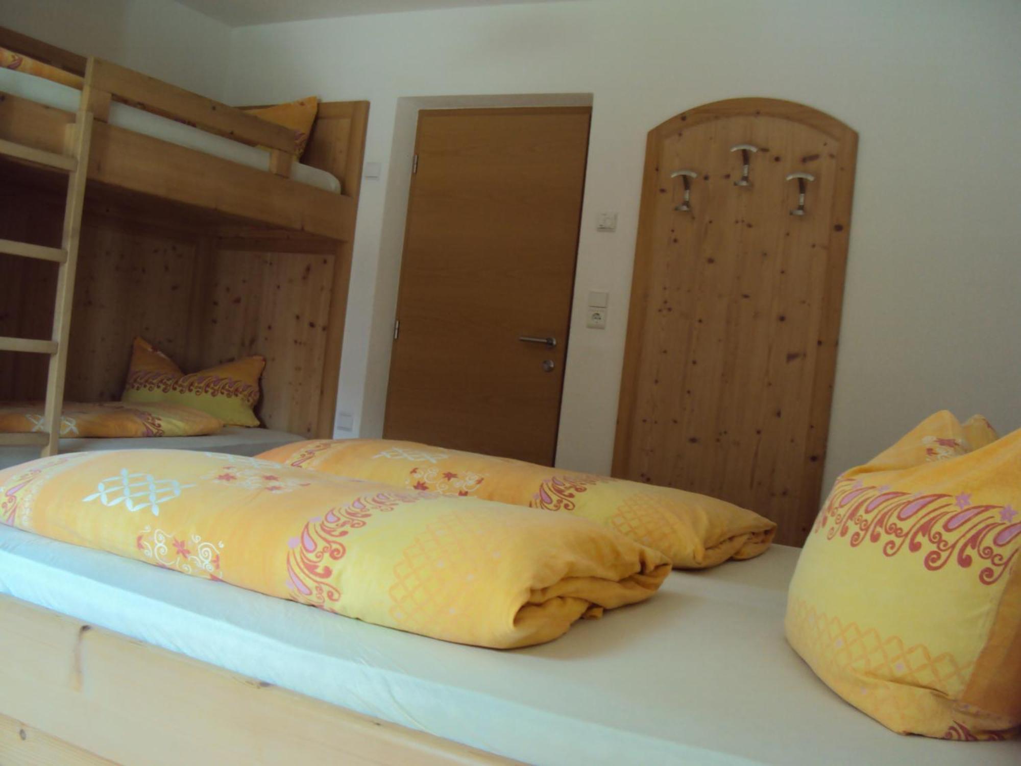 Hotel Haus Fliri Curon Venosta Habitación foto